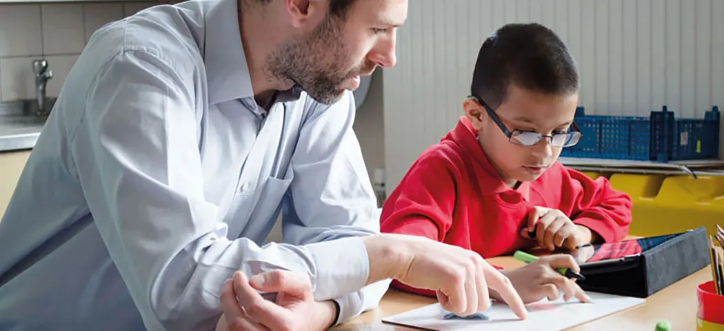 Featured image for the post: Reading lays foundation for success in UK school