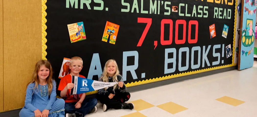 Hero image for the Blazing a new Oregon Trail: first graders read 7,000+ books page