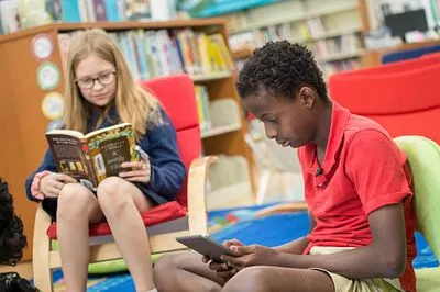 two students reading