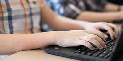 Featured image for the post: 5 ways to reduce students’ test anxiety: Remember to S.M.I.L.E. (with bonus educator tips)